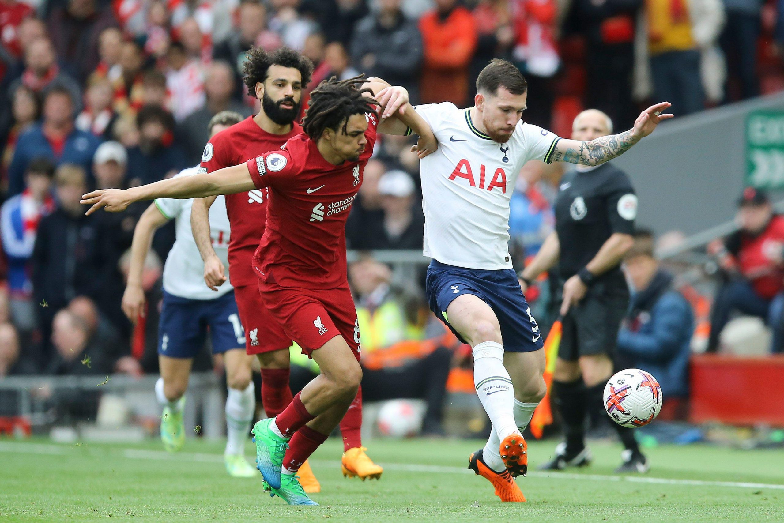 premier-league-trent-alexander-arnold-and-andy-robertson-how-does-their-defensive-performance-stack-up-against-their-attacking-ability