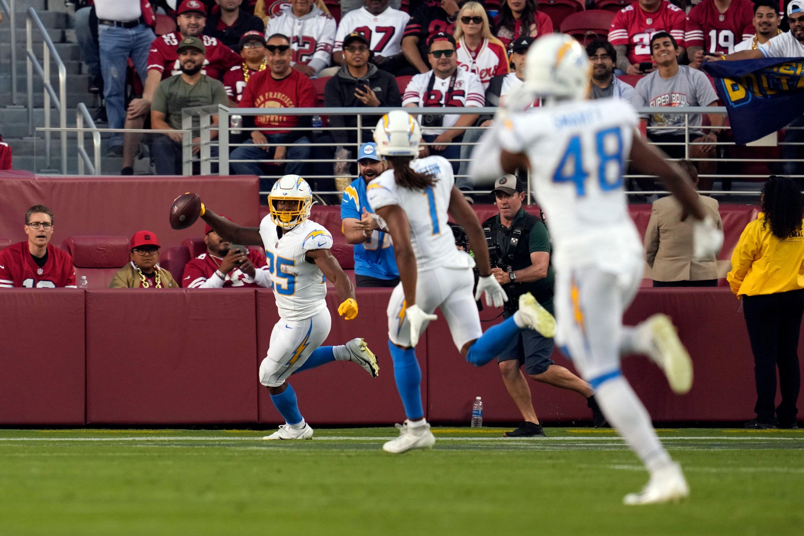 nfl-preseason-week-3-game-recap-los-angeles-chargers-23-san-francisco-49ers-12