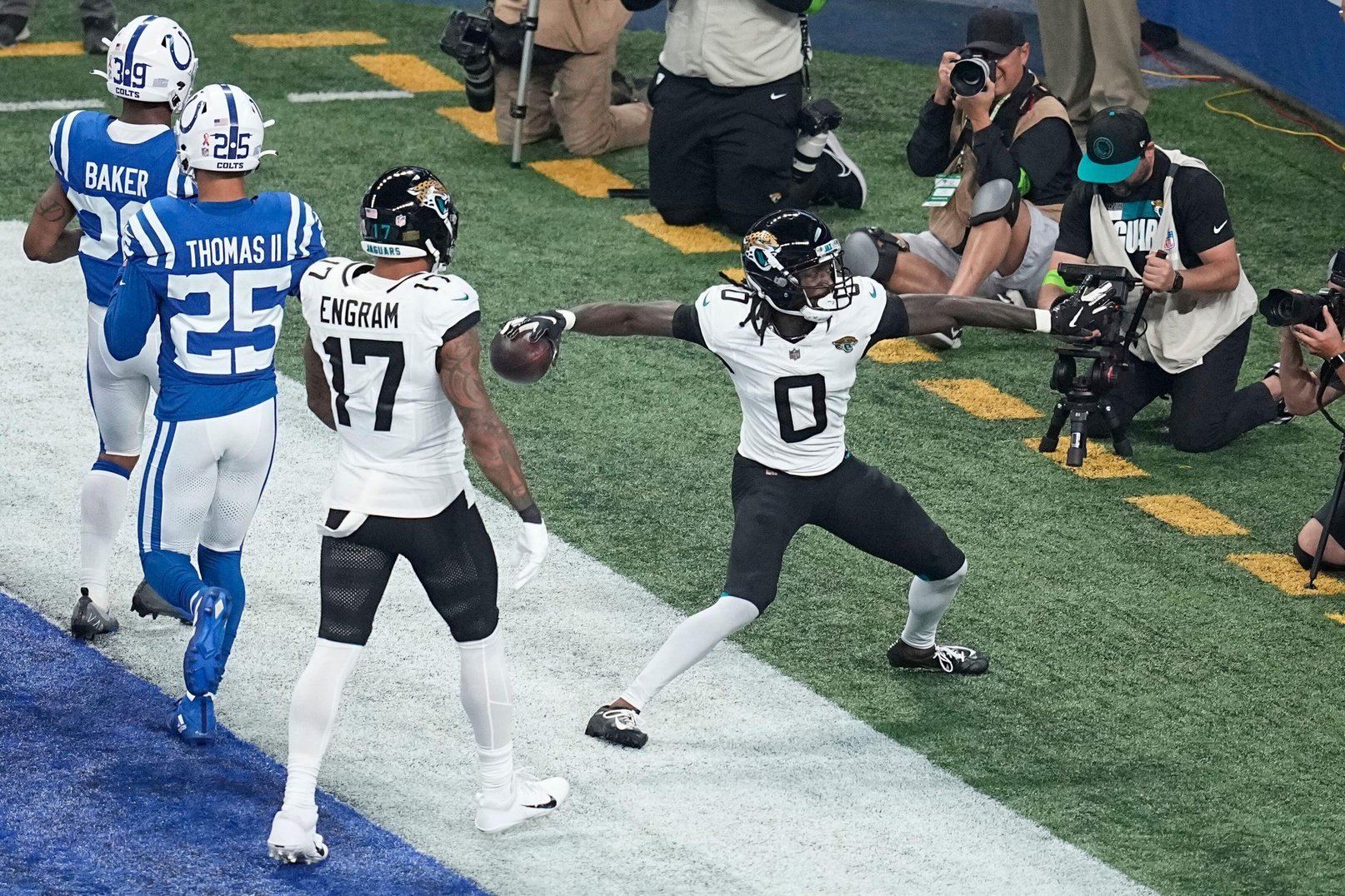 NFL scores and recaps for every Week 1 game