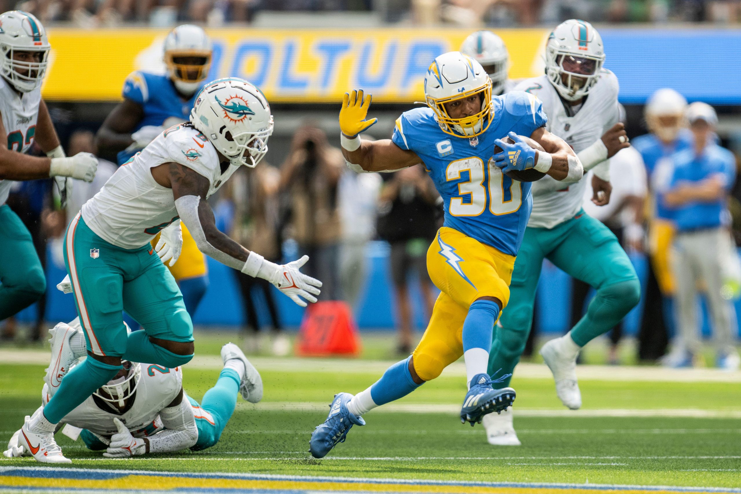 fantasy-football-nfl-week-1-game-recap-miami-dolphins-vs-los-angeles-chargers