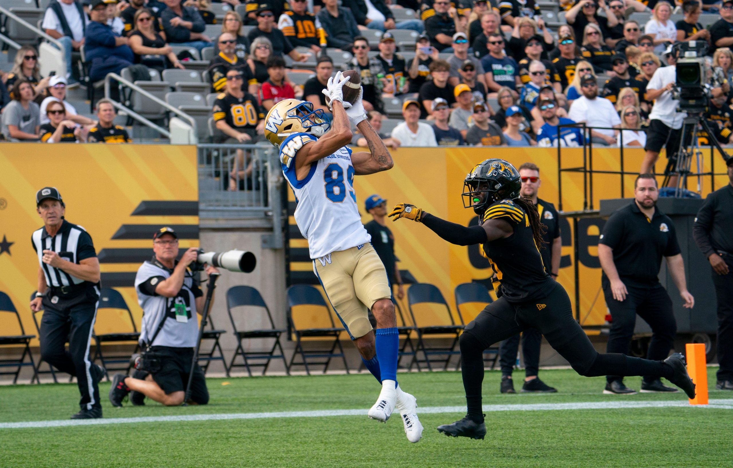 cfl-week-17-preview-kenny-larkins-looks-to-lead-blue-bombers-against-argonauts