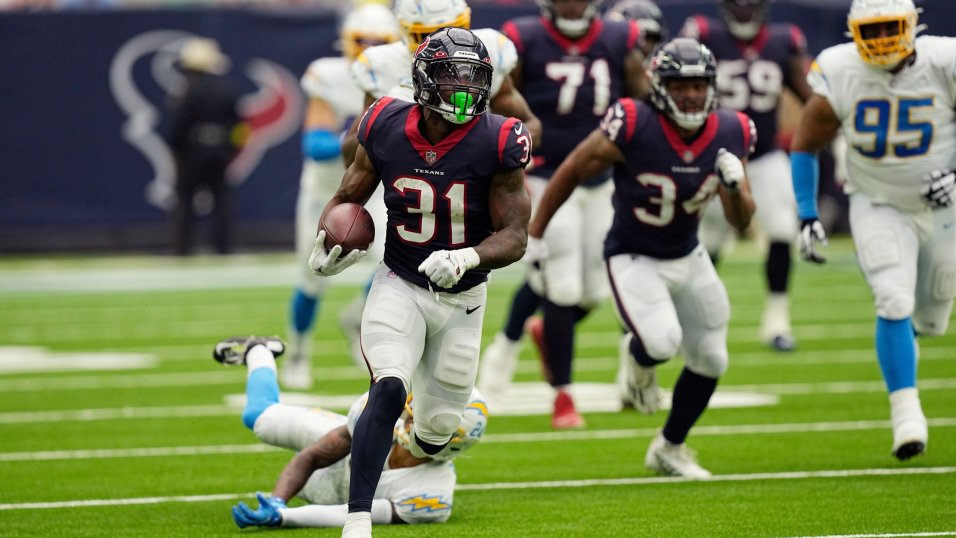 2022 Fantasy Football projections: Way-too-early look at running
