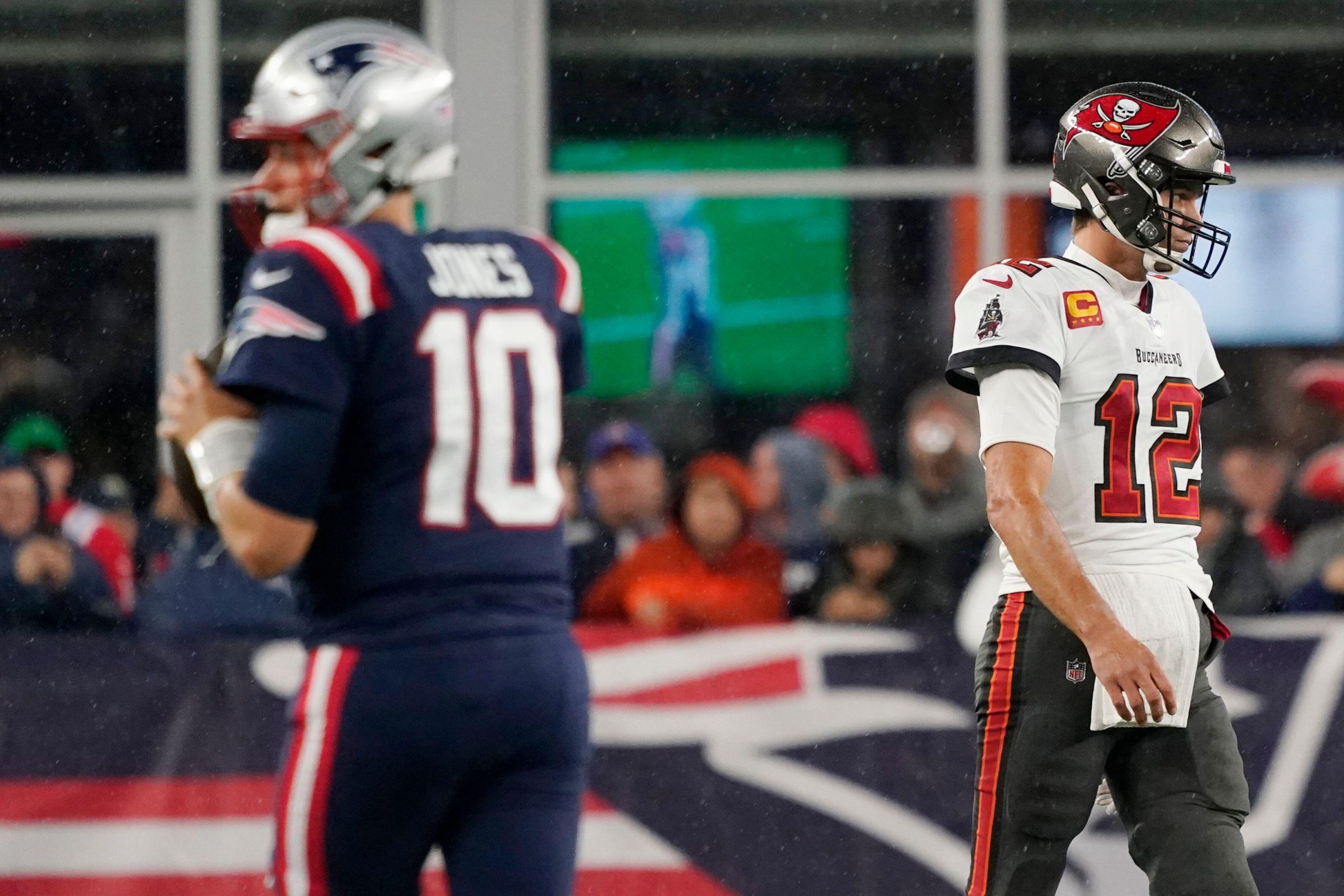 nfl-life-without-tom-brady-a-look-at-the-new-england-patriots-struggles-at-quarterback