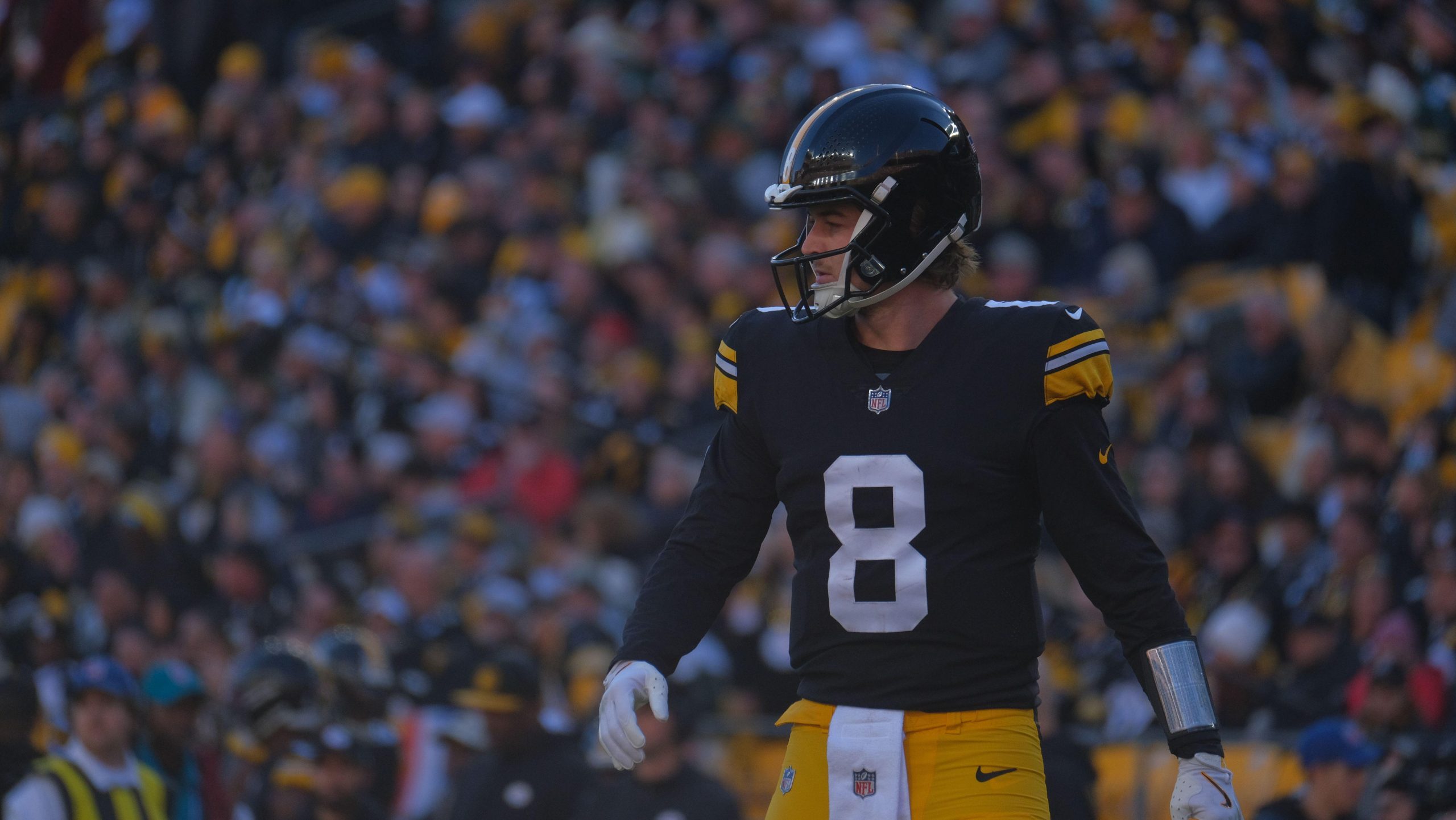 nfl-pittsburgh-steelers-need-a-change-but-its-not-at-quarterback