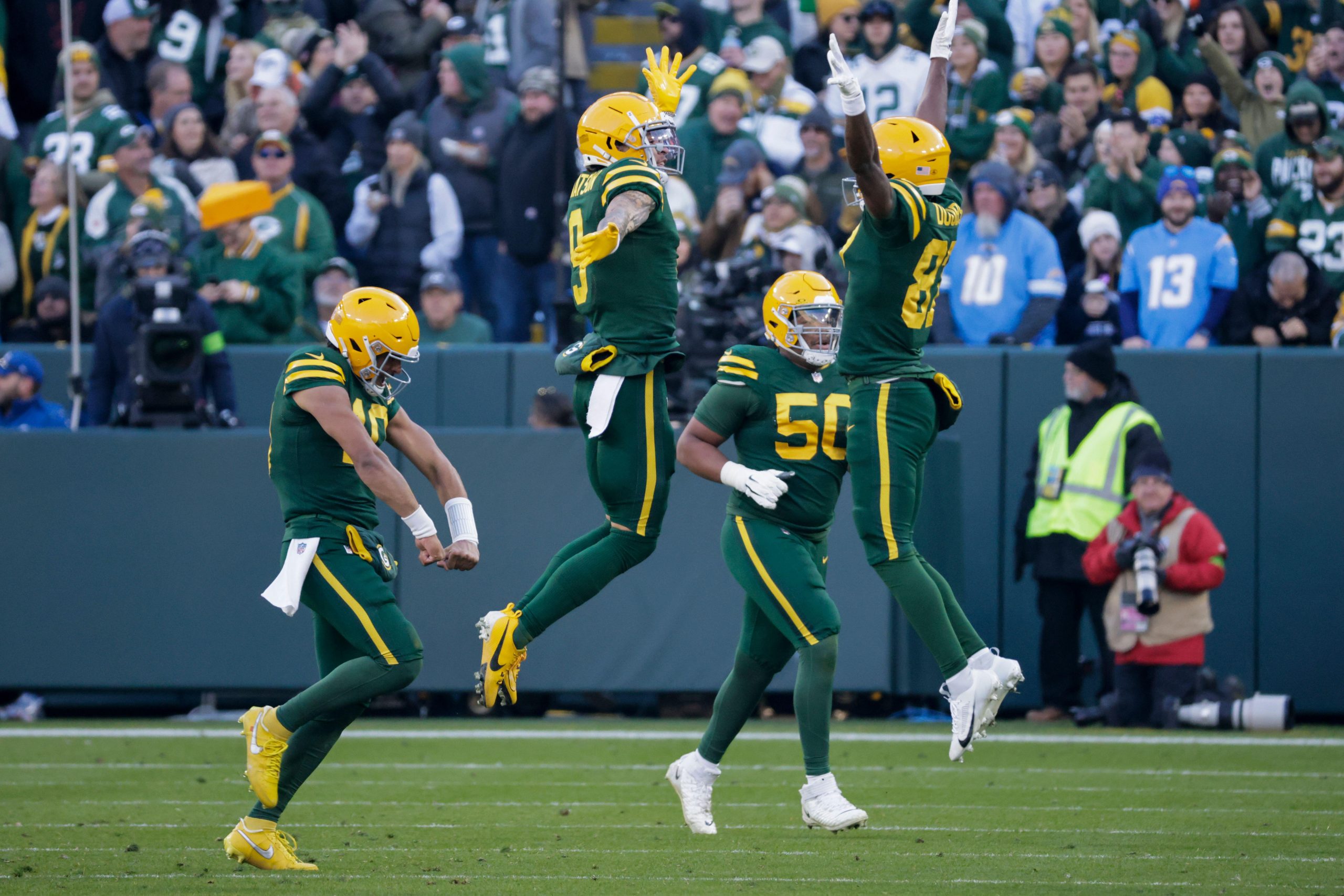 Green Bay Packers Safety Jonathan Owens Scores Defensive Touchdown Against  Detroit Lions, Simone Biles Reacts - SarkariResult | SarkariResult