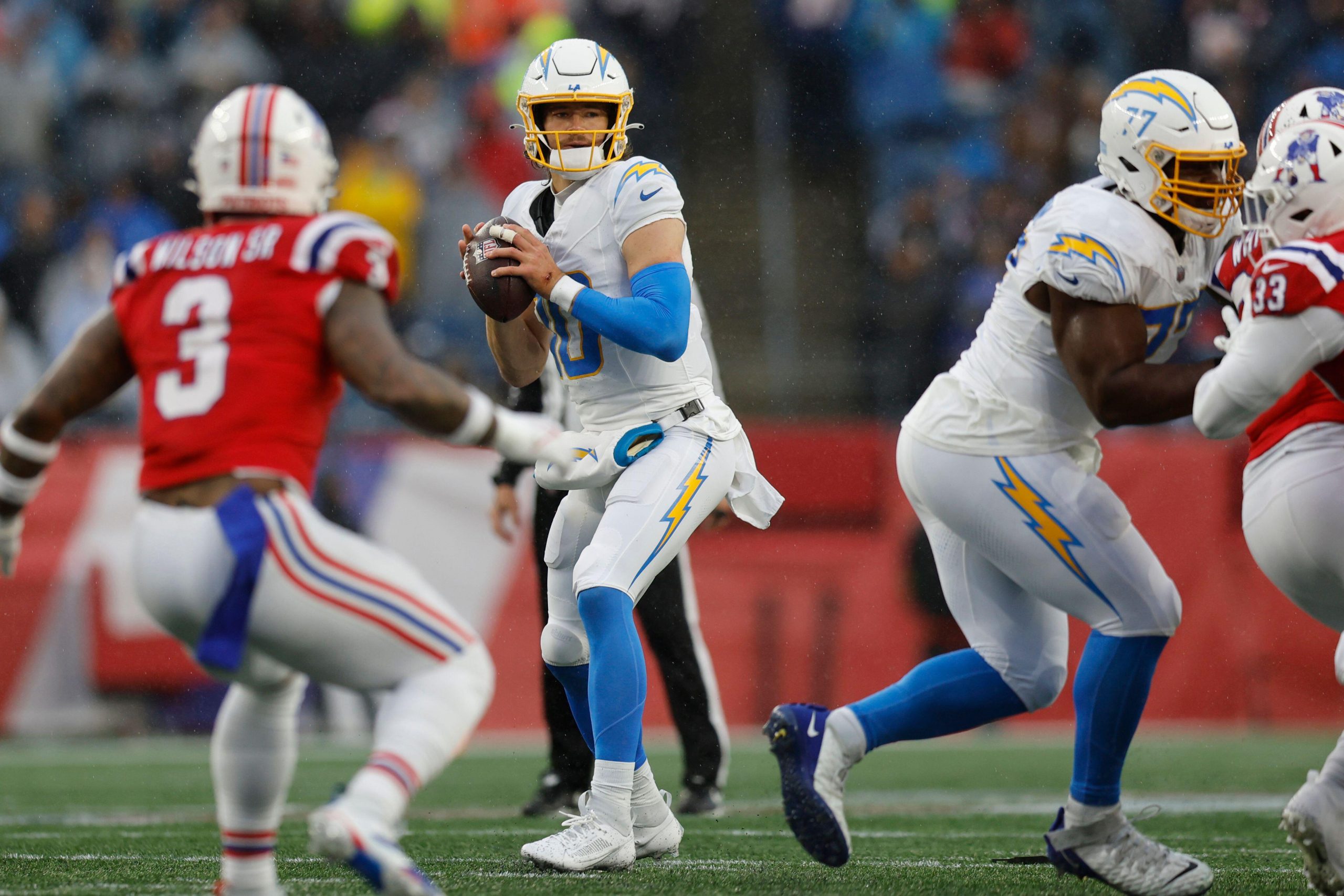 NFL Week 13 Game Recap: Los Angeles Chargers 6, New England Patriots 0 ...