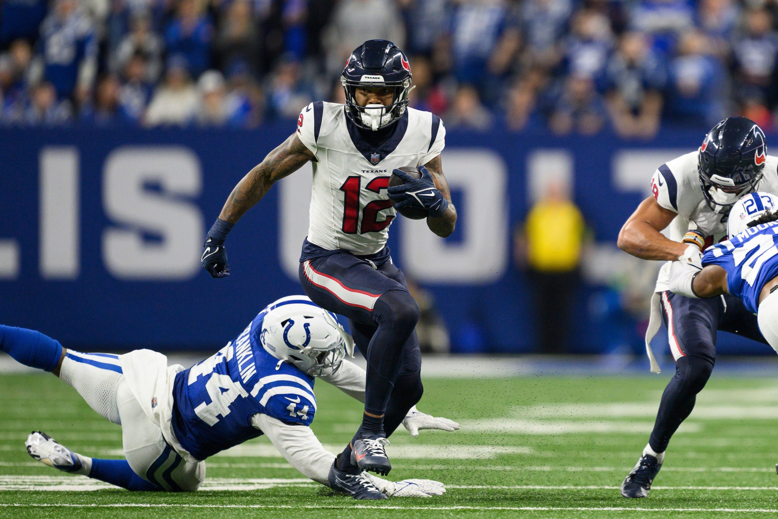 nfl-week-18-pff-team-of-the-week-player-awards-2023