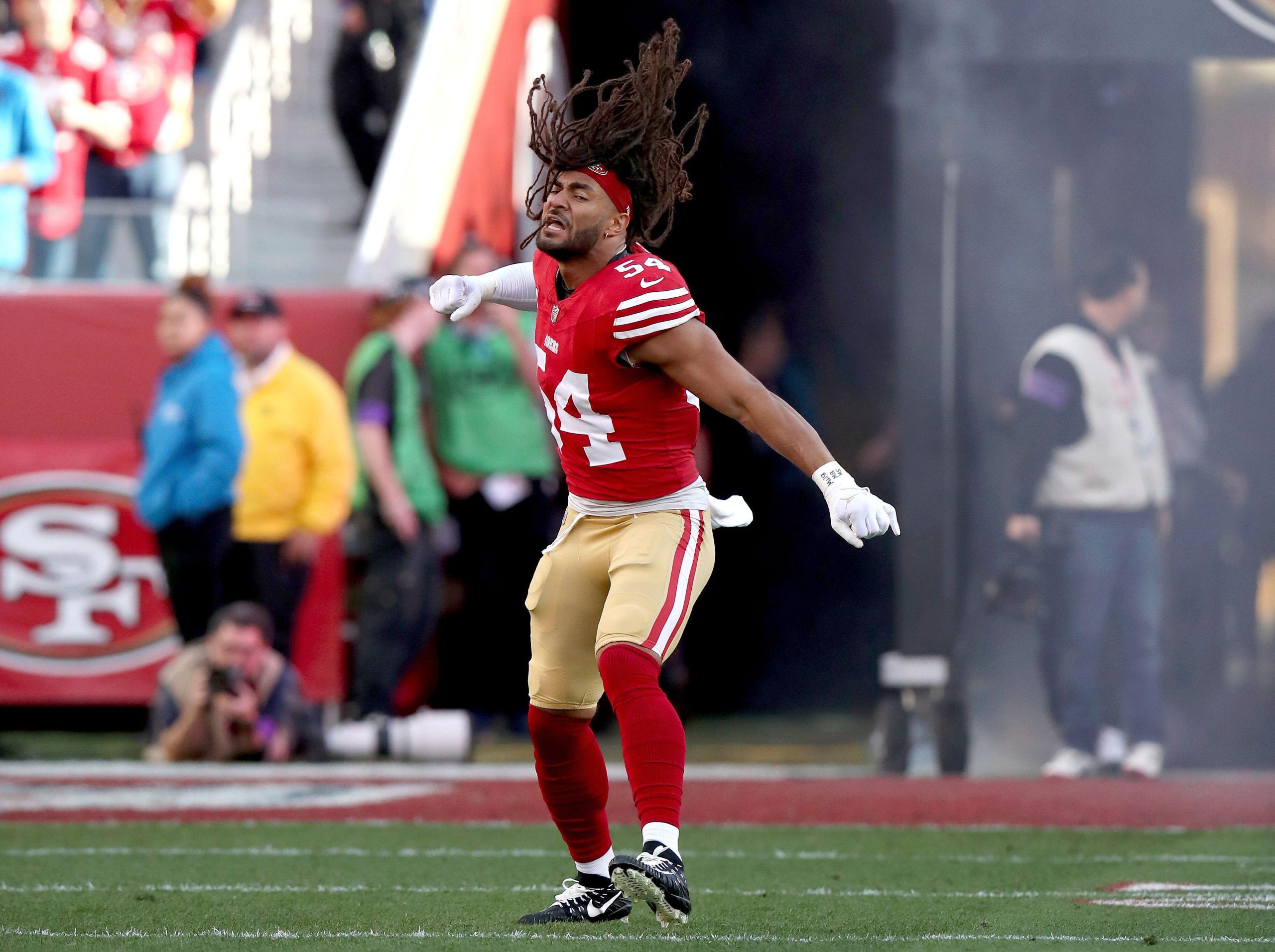 nfl-linebacker-rankings-top-32-2024-nfl-season