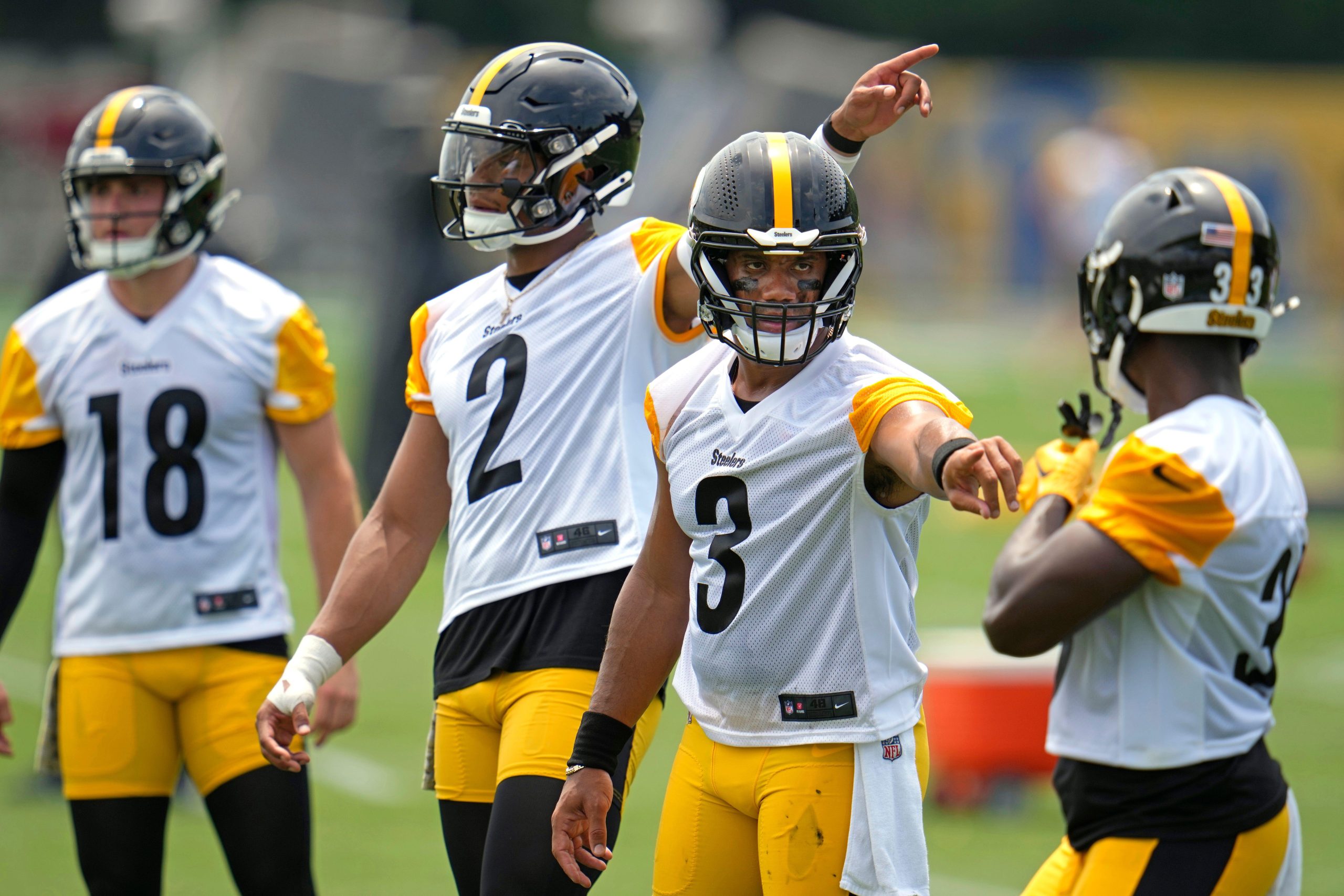 nfl-key-training-camp-battles-2024-russell-wilson-justin-fields