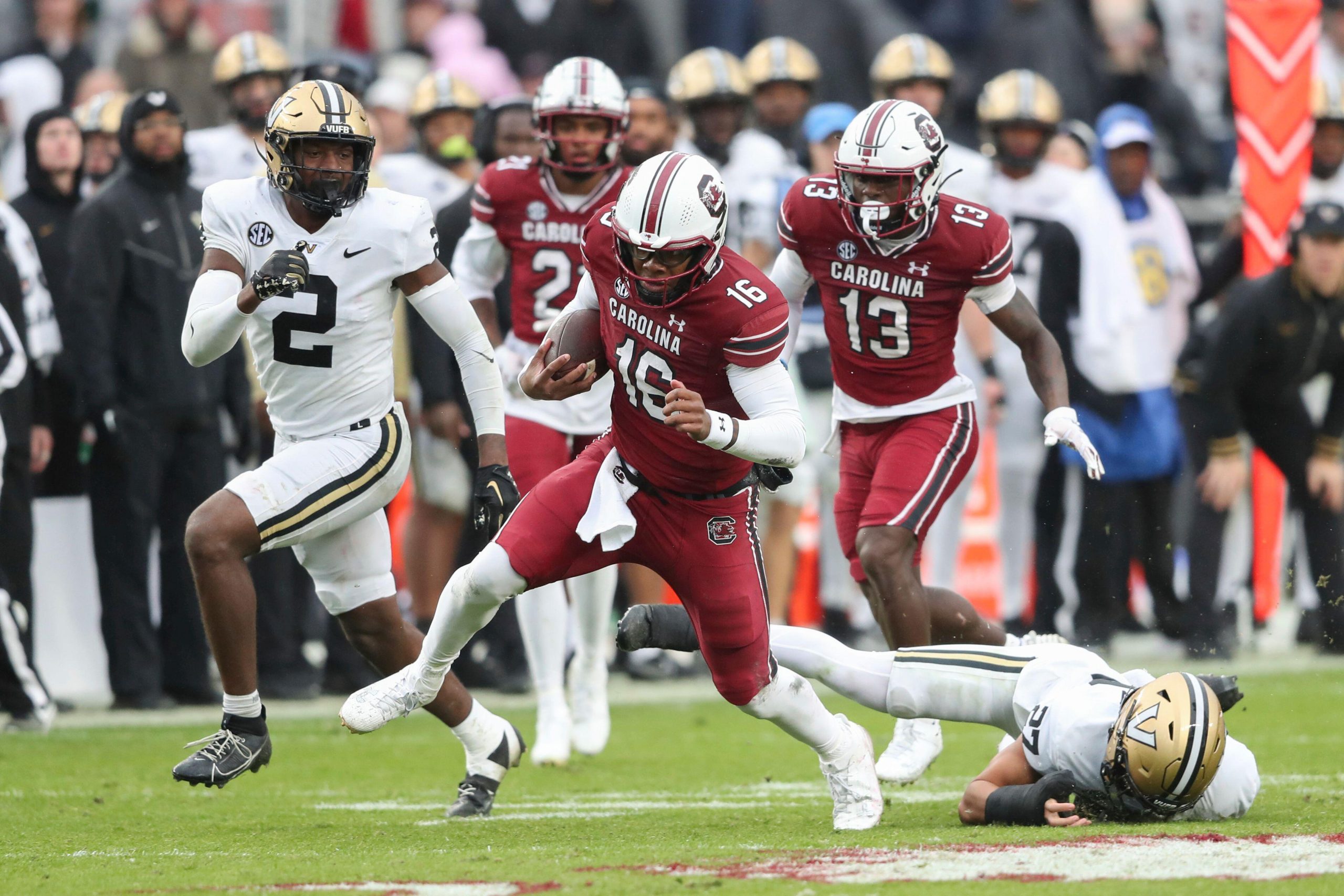 College Football Preview 2024: South Carolina Gamecocks Win Projections ...