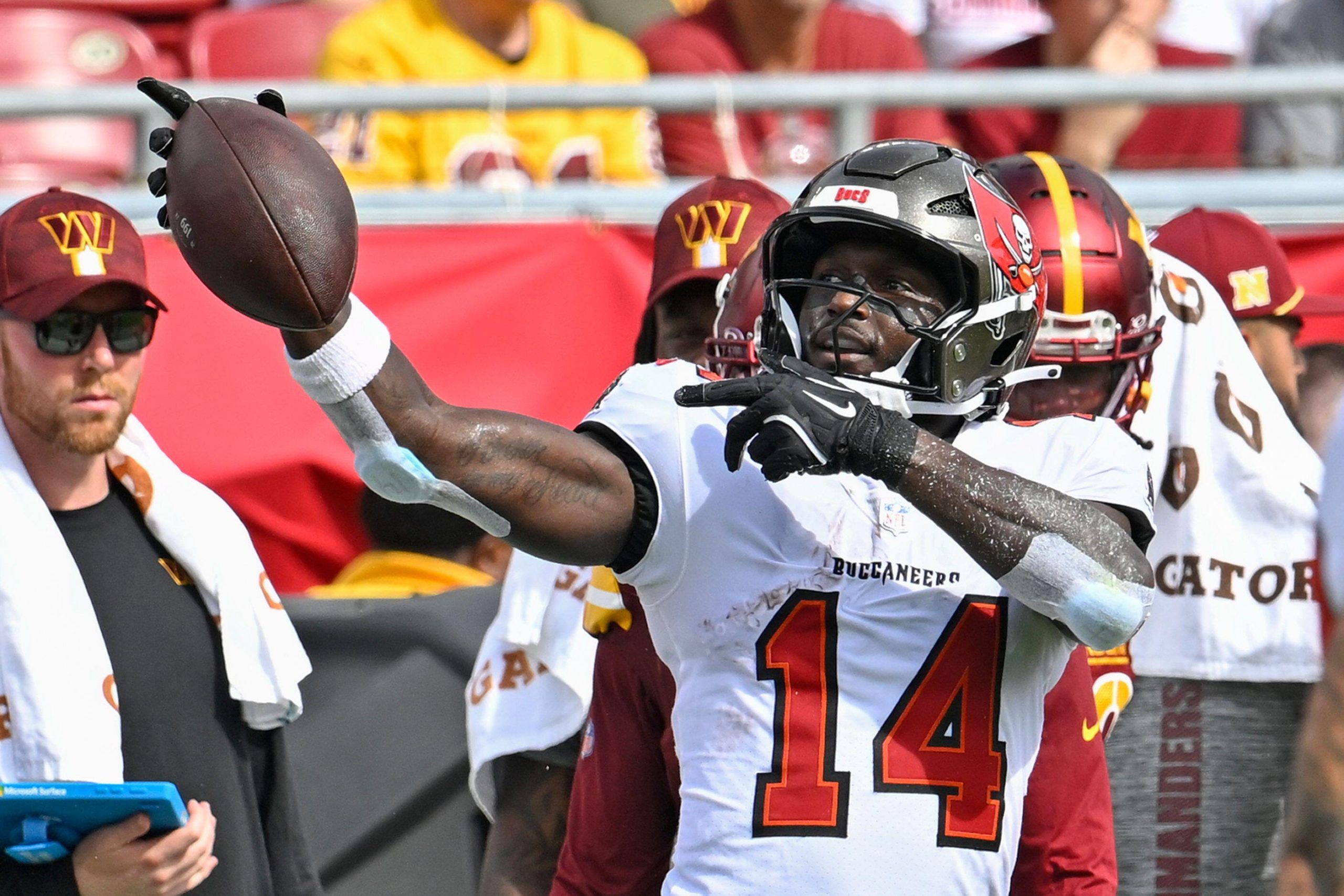 fantasy-football-2025-wr-chris-godwin-player-profile