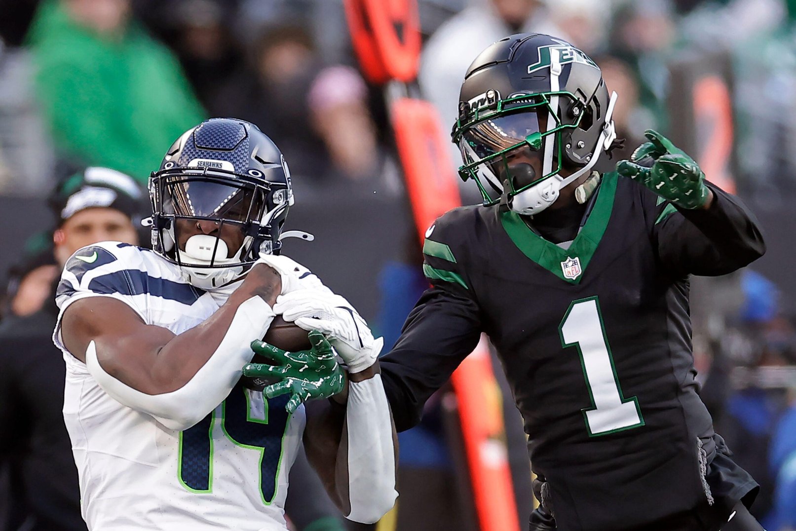 Week 14 Advanced Coverage Grade Report: Best defenders in PFF's ...
