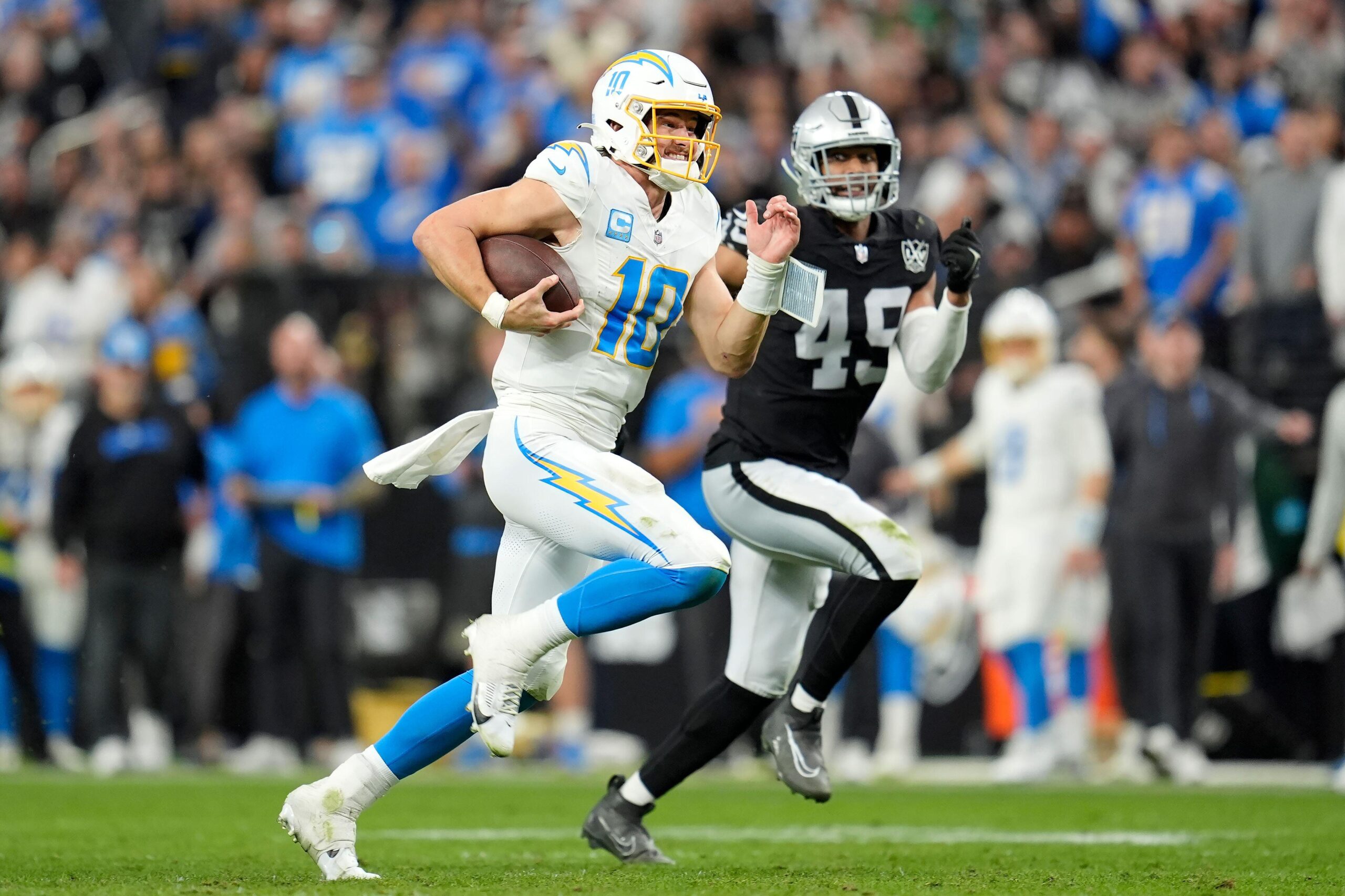 nfl-week-18-recap-los-angeles-chargers-34-las-vegas-raiders-20