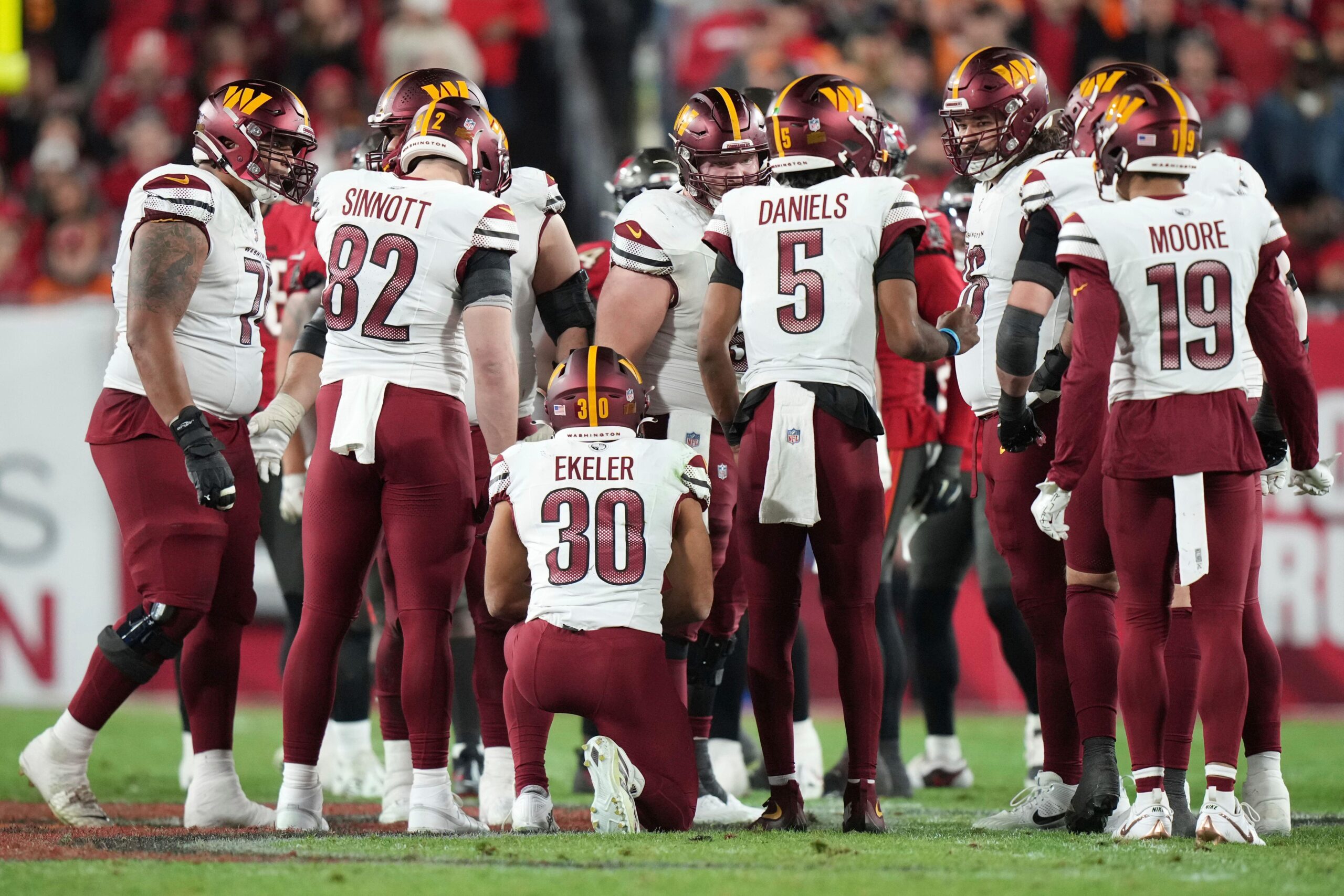 nfl-2025-nfl-outlook-examining-rebuilders-contenders