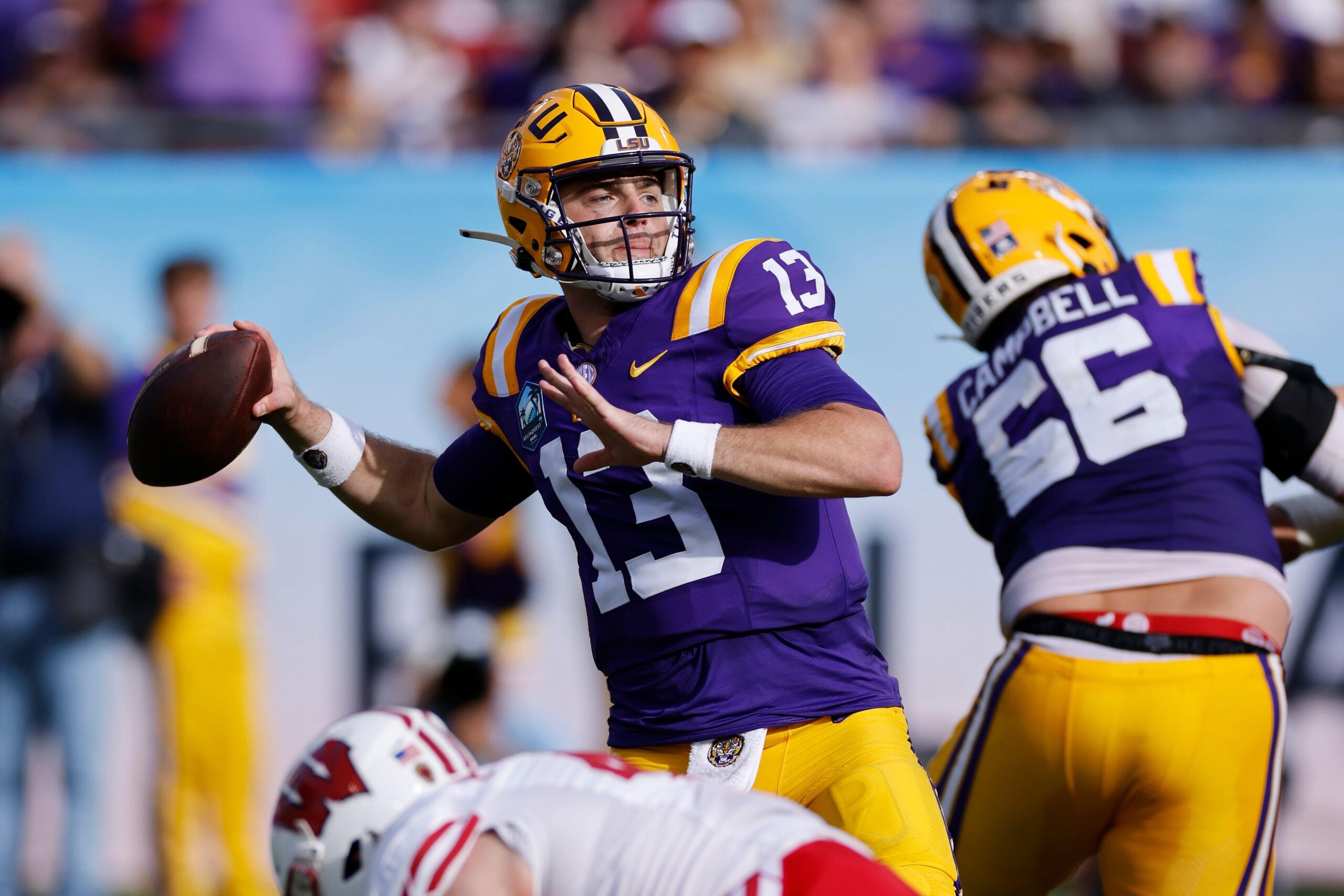 college-football-the-top-10-quarterback-rooms-entering-the-2025-season