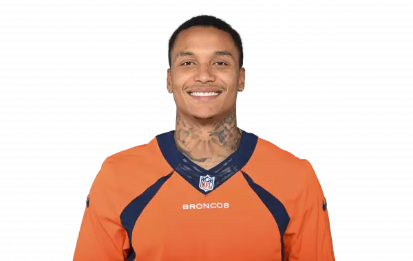 Su'a Cravens headshot