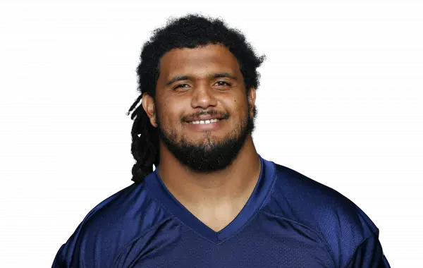 Sebastian Tretola headshot