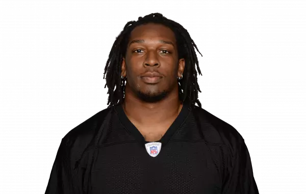 Johnny Maxey headshot