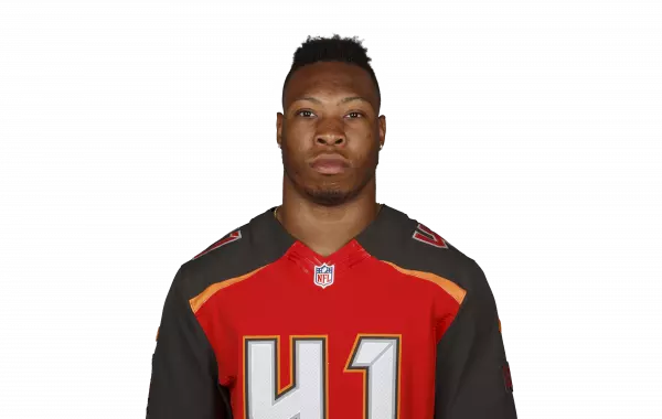 Elijah Shumate headshot