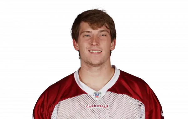 Daniel Dillon headshot
