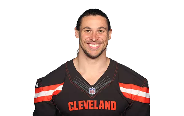 Devon Cajuste headshot