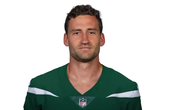 Sam Ficken headshot
