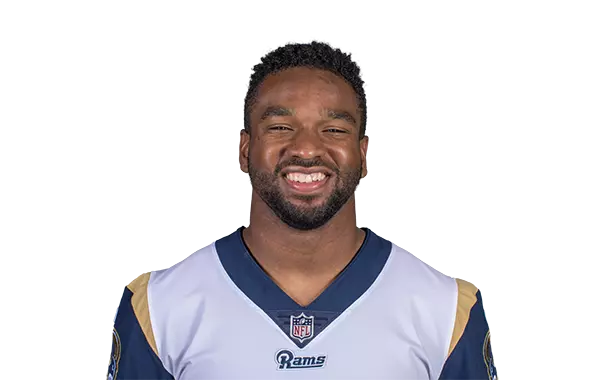 Ejuan Price headshot