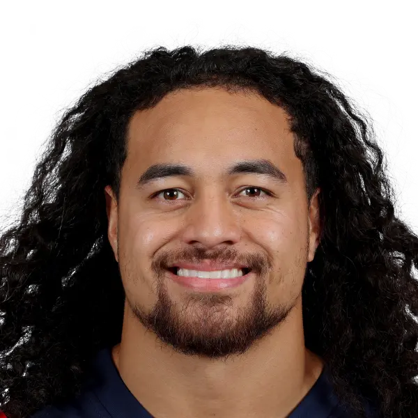 Sione Takitaki headshot