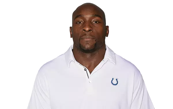 Robert Mathis headshot