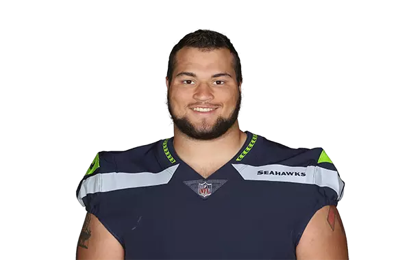 Skyler Phillips headshot