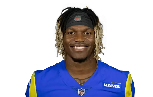 Dayan Lake headshot