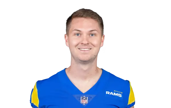 Austin MacGinnis headshot