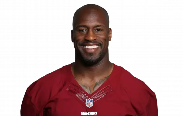 Vernon Davis headshot