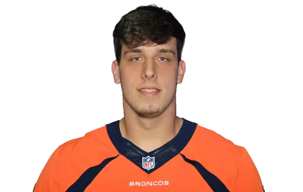 Hunter Watts headshot