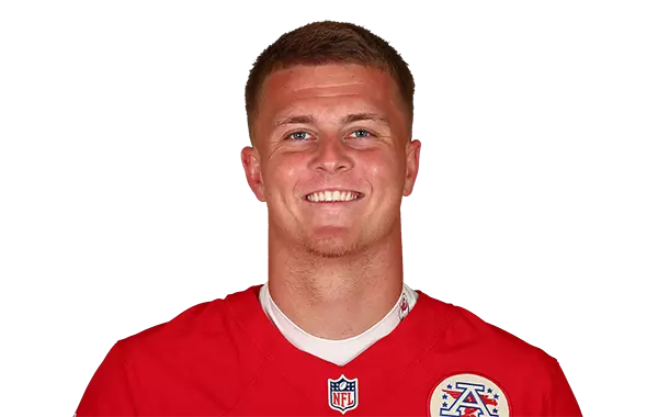 Chase Litton headshot