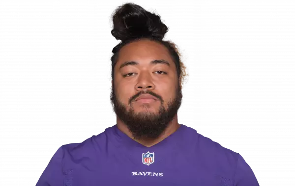 Patrick Vahe headshot
