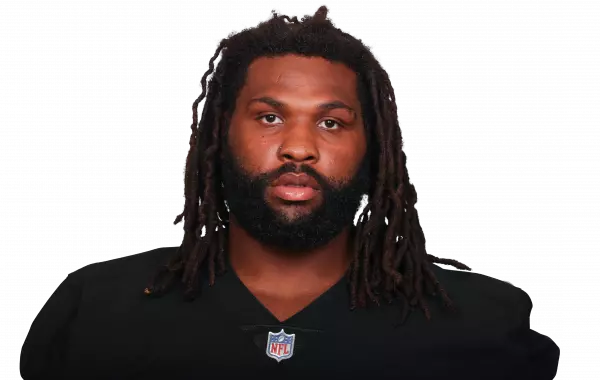 Lukayus McNeil headshot