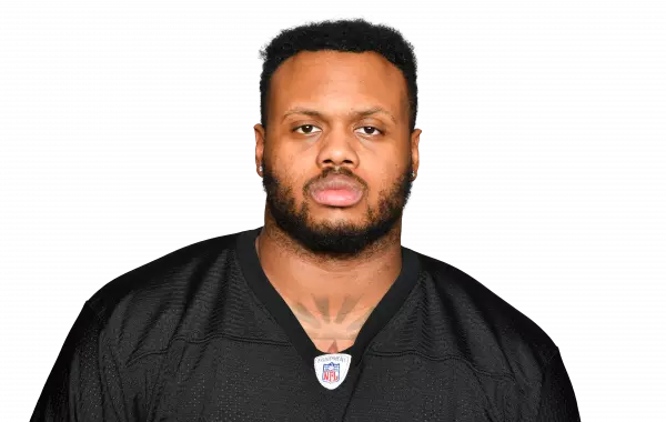 Damian Prince headshot
