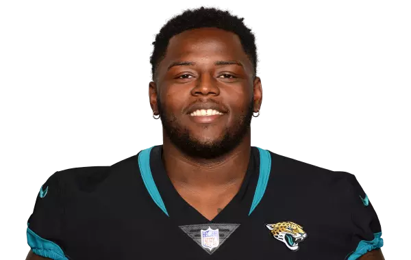 Dontavius Russell headshot