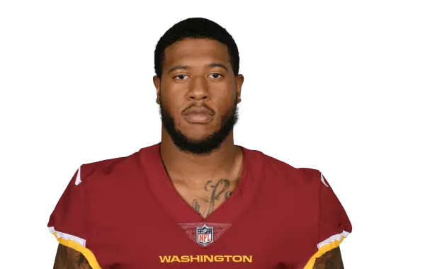 Justin Phillips headshot