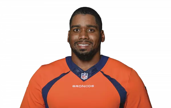 Vance Walker headshot