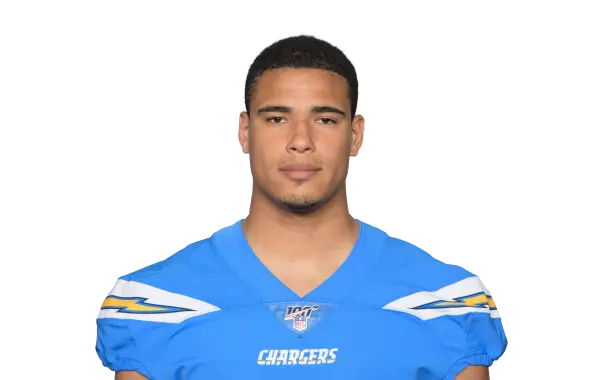 Elijah Zeise headshot