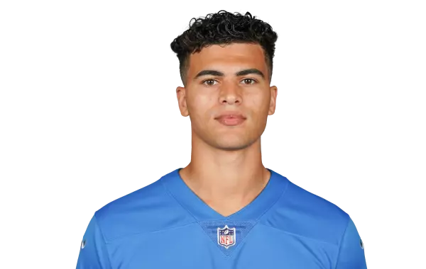 Sage Surratt headshot