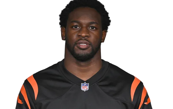Tyler Murray headshot
