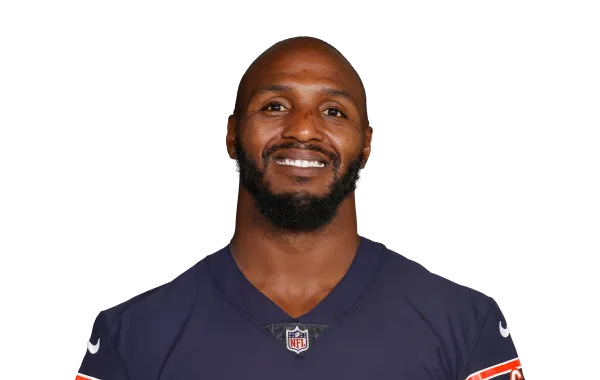 Robert Quinn headshot