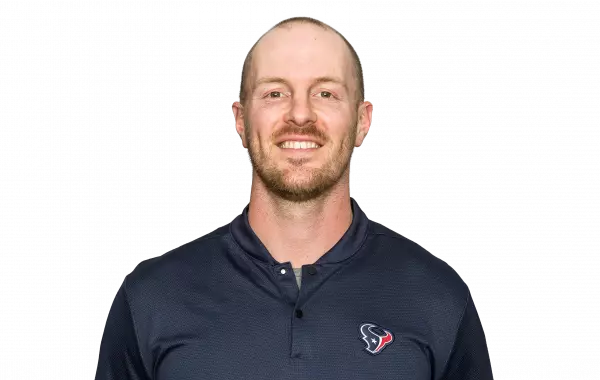 T.J. Yates headshot