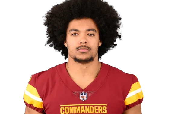 Xavier Henderson headshot