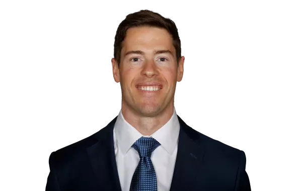 Scott Tolzien headshot