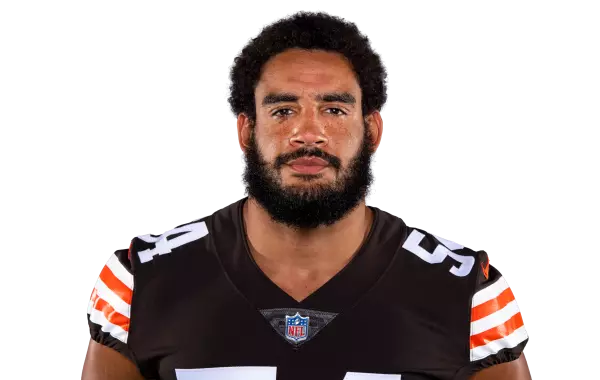 Olivier Vernon headshot