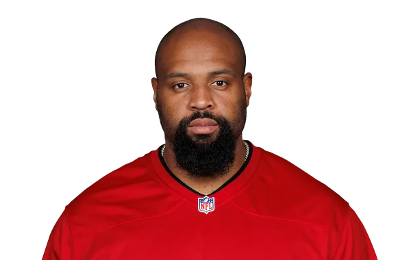 Akiem Hicks headshot